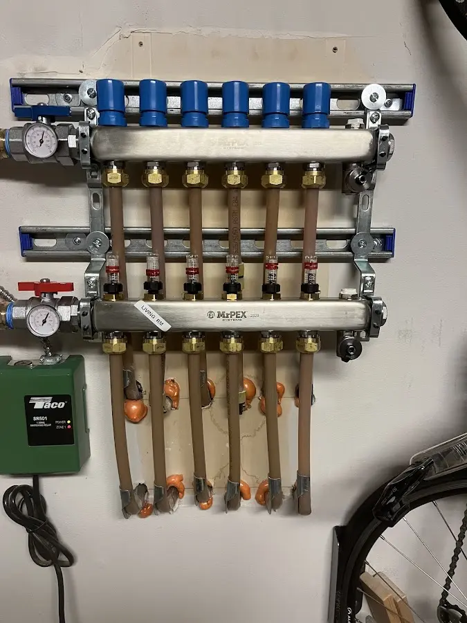 Plumber performing Leak Detection at a residential property in French Valley